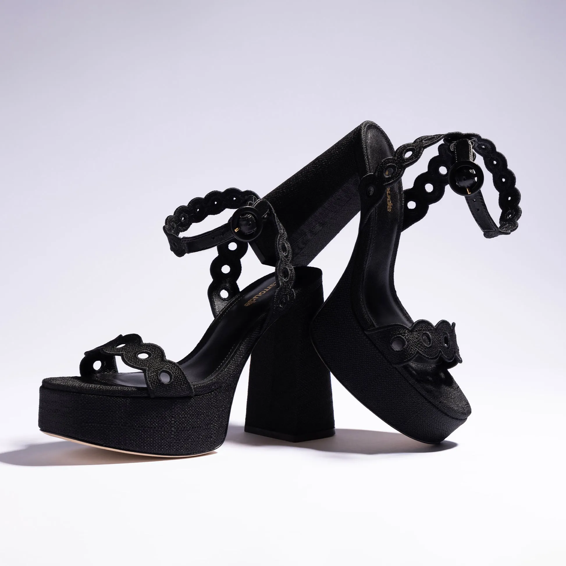 Dolly Broderie Sandal In Black Raffia