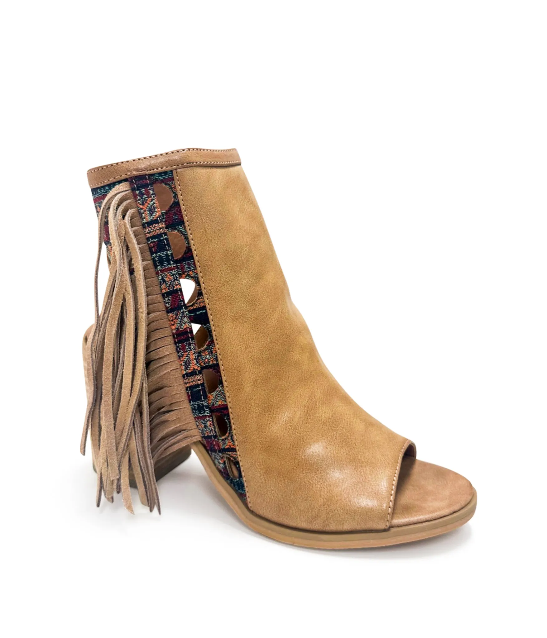 Kapalua City Fringe Heeled Sandal in Tan