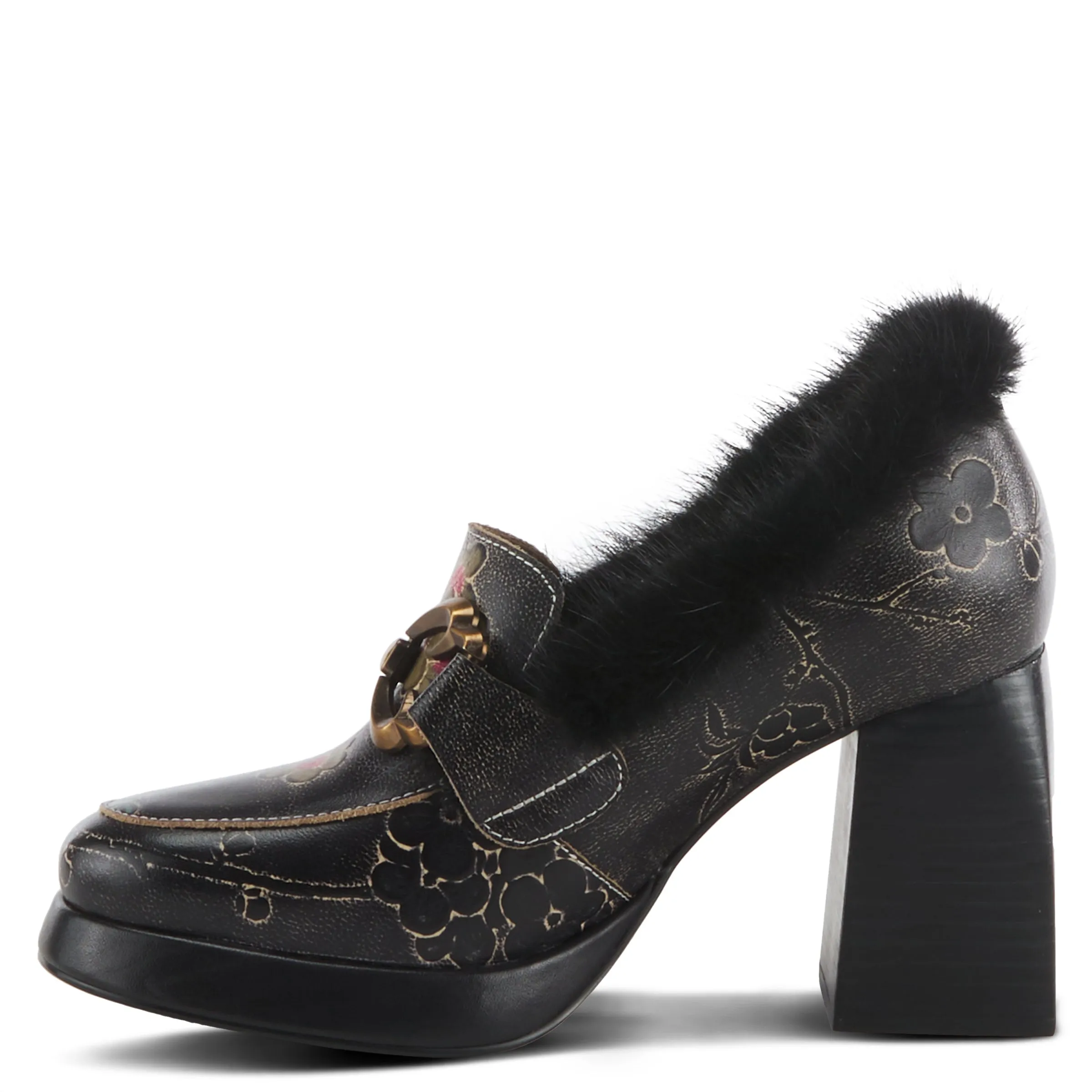 If the e-commerce product is titled LARTISTE TANCY PUMP, an optimized English version with modifiers could be: LARTISTE Elegant Tancy Leather Pumps for Women. This title adds descriptors to attract potential buyers by highlighting key features such as the elegance and material of the pumps.