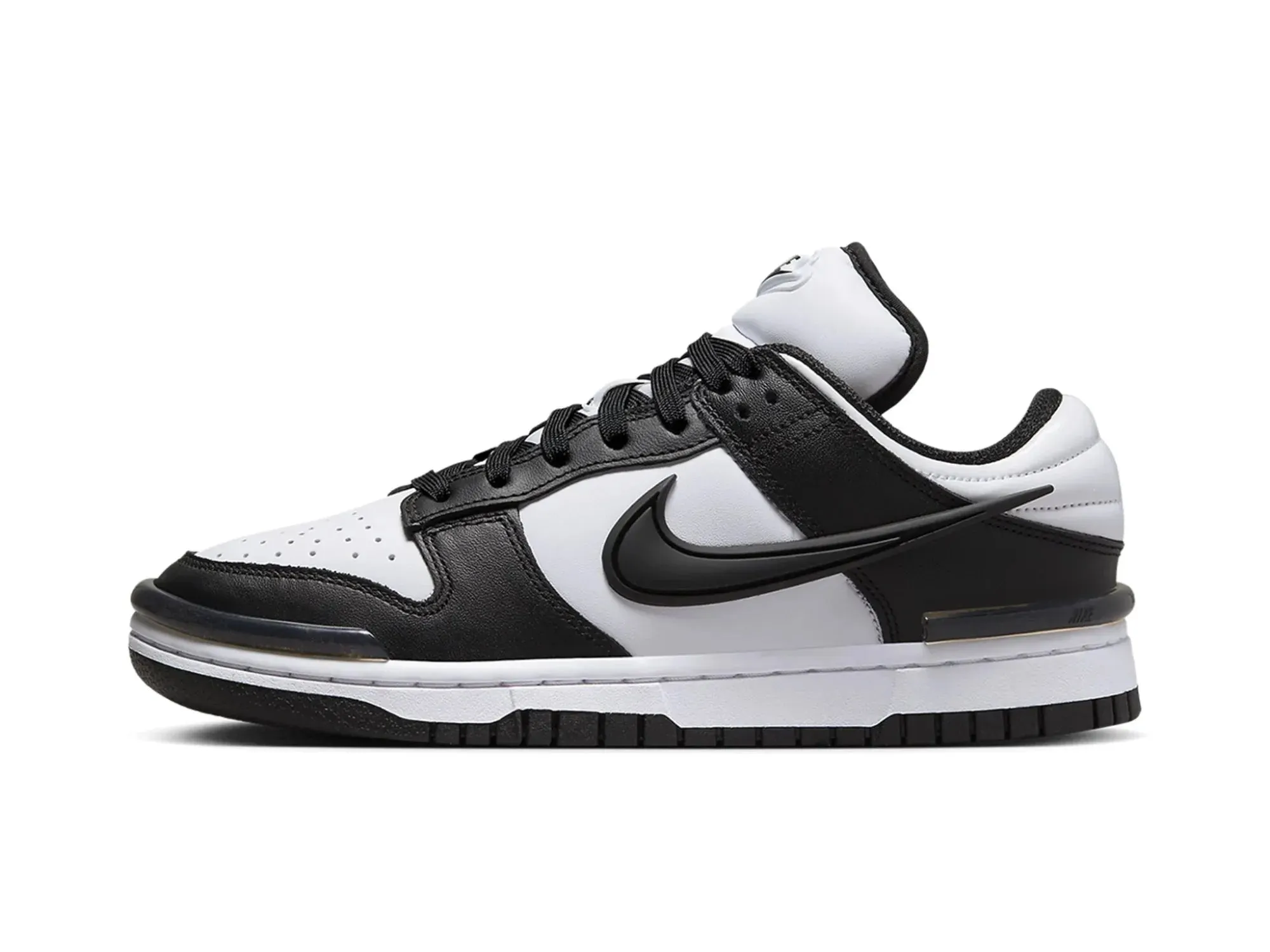 Nike Dunk Low "Twist Panda"