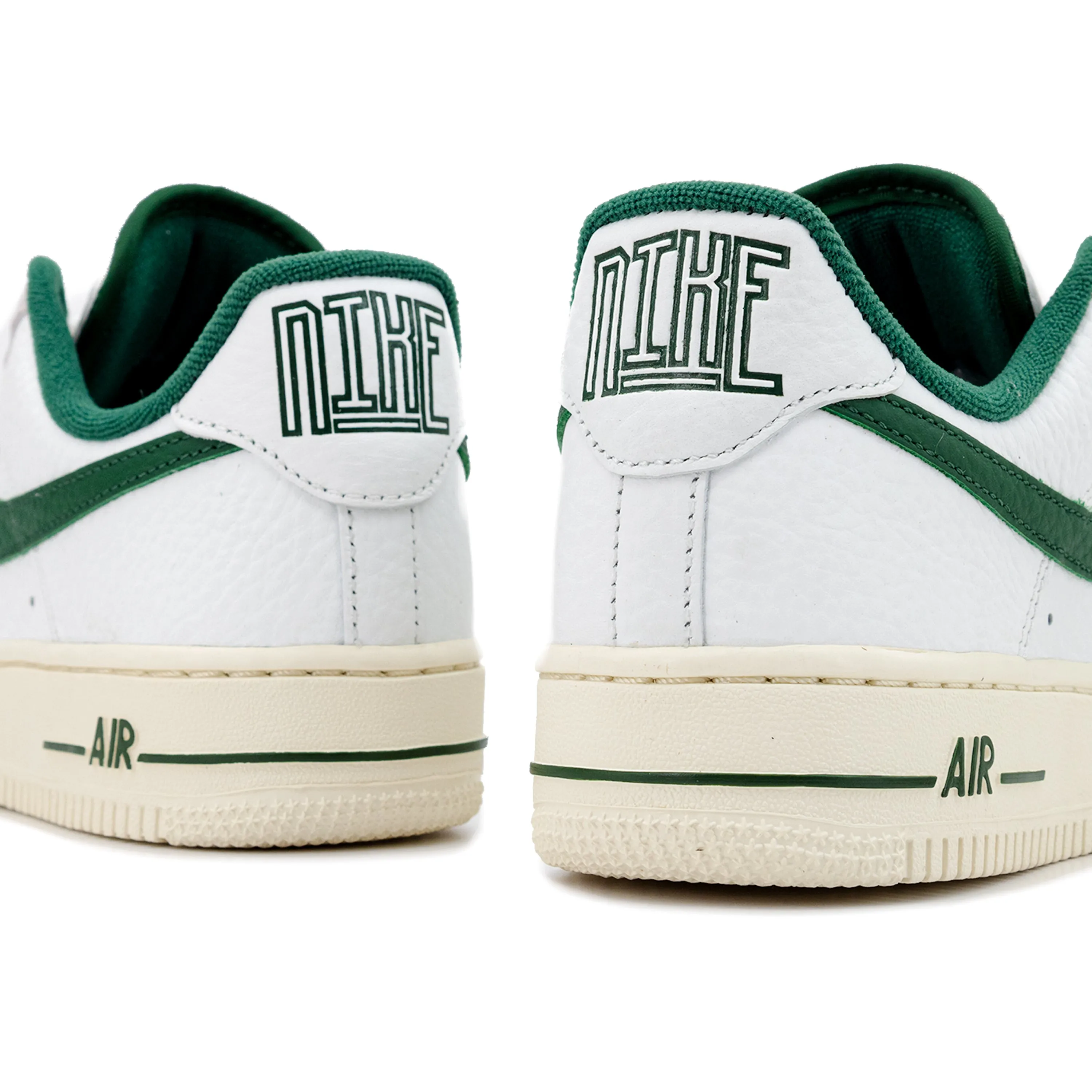 Nike Women's Air Force 1 '07 LX Summit White/Gorge Green DR0148-102