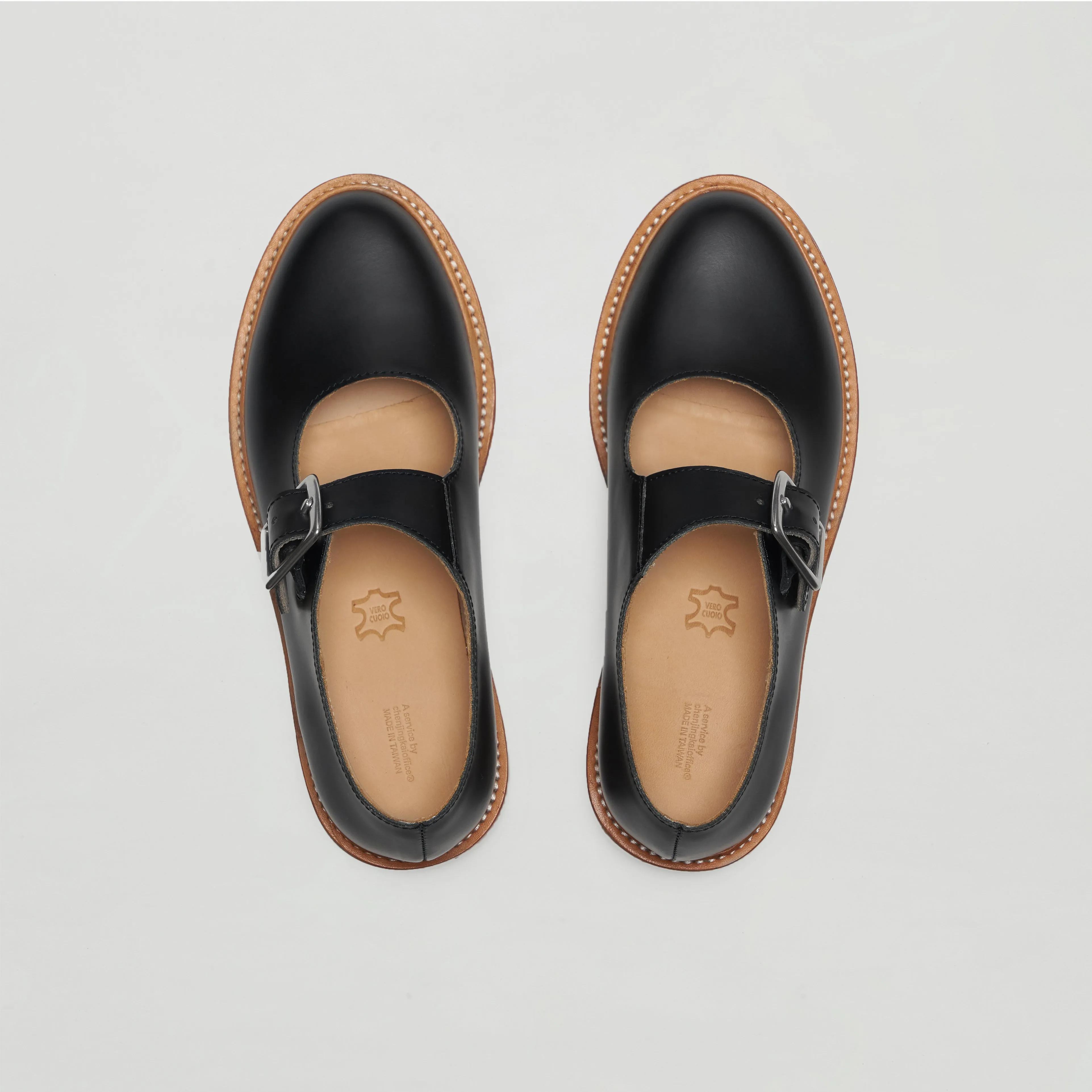 Plain Mary Janes (black)