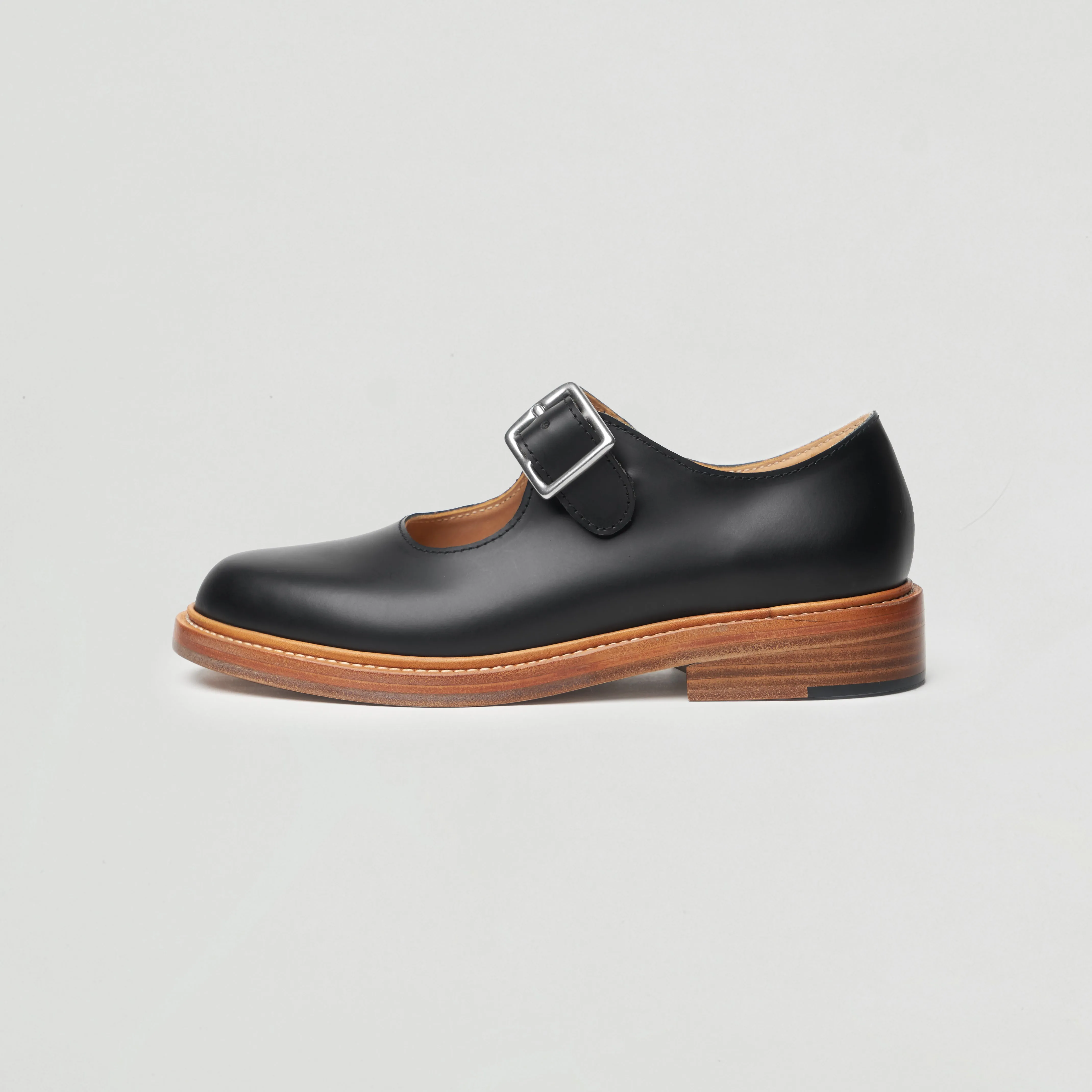 Plain Mary Janes (black)